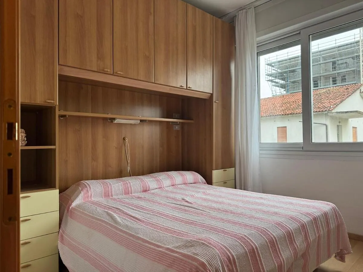 Beachfront Apartment Free Park - Jesolo Beach 0*, Lido di Jesolo Italien